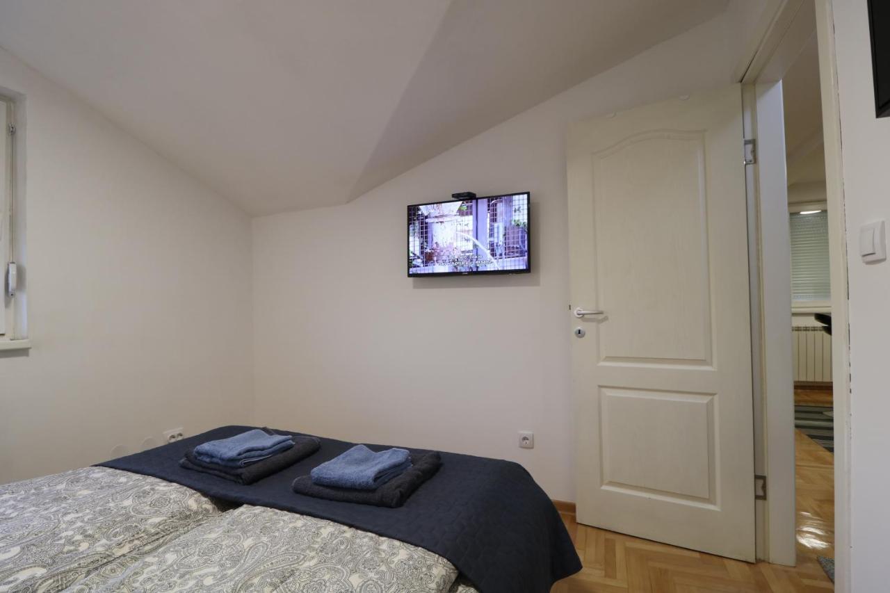 Flat 23 Apartment เบลเกรด ภายนอก รูปภาพ