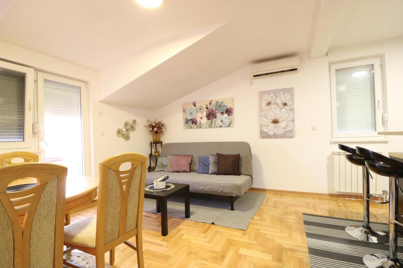 Flat 23 Apartment เบลเกรด ภายนอก รูปภาพ