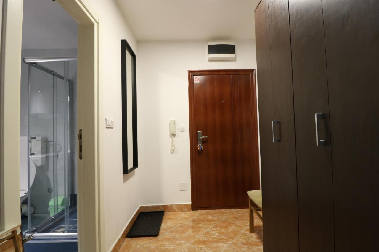 Flat 23 Apartment เบลเกรด ภายนอก รูปภาพ